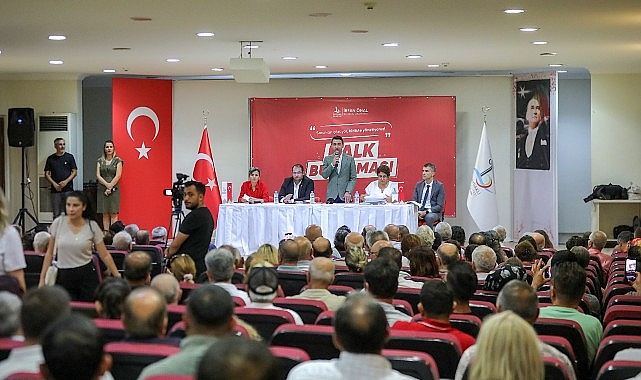 Bayraklı’da ‘Halk buluşması’  Vatandaş anlattı, Başkan Önal tek tek dinleyerek cevapladı!