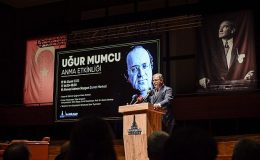 Başkan Tugay: Ne iş yapıyorsak Mumcu’nun cesaretini örnek alalım