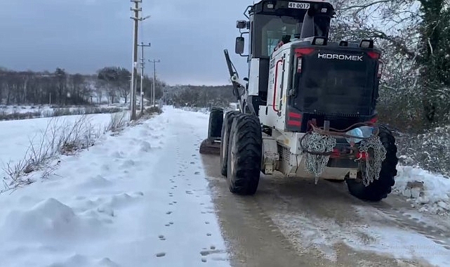 Kandıra’da Kardan Mahsur Kalan Hamile Kadının İmdadına Belediye Ekipleri Yetişti